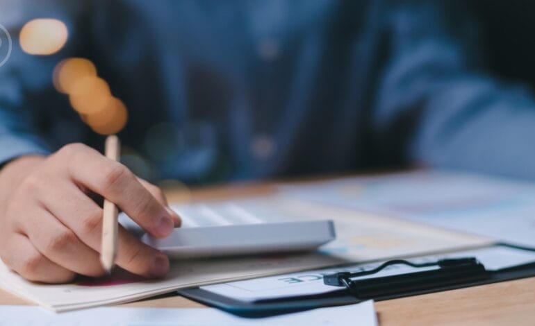 Les Tranches de l'Impôt sur le Revenu Revelorises de 1,8% – Qu'EST-CE Que Cela change?