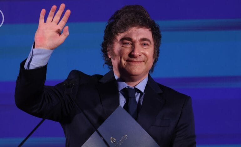 «Des Ragots de Salon de Coiffure» – Javier Milei nie Toute Implication Avec le Libra